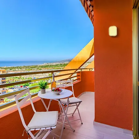 Atico Eden Fantastic Location Apartment